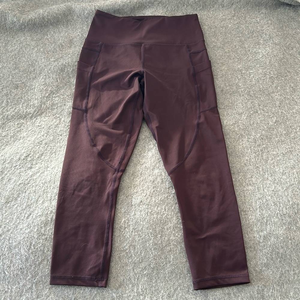 Plum pocket Light N Tight Zyia Leggings